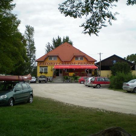 Zatonyi Csarda Panzio Acomodação com café da manhã Dunasziget Exterior foto